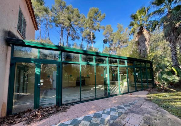 Belle bastide aux grands volumes pour investisseurs cherchant grande rentabilité locative