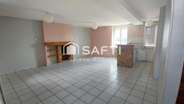 Maison en plein centre de Landisacq