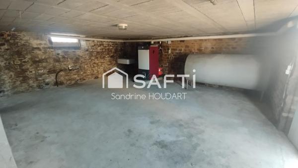 Maison en plein centre de Landisacq