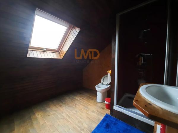 Maison de village à Mondoubleau, 95 m², 2 chambres