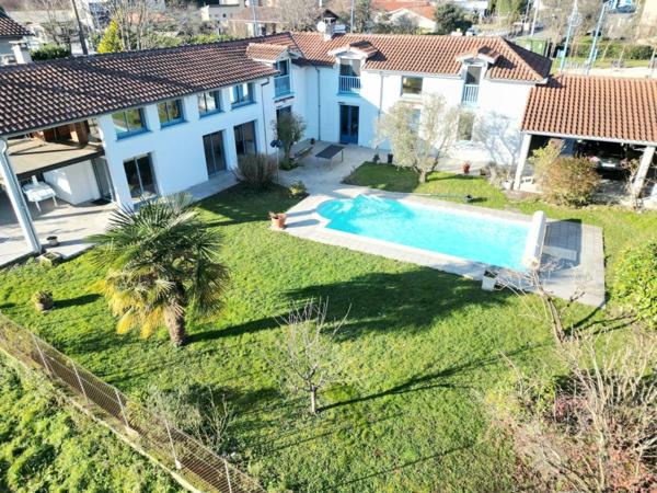 Maison de campagne tout confort avec atoûts de la ville