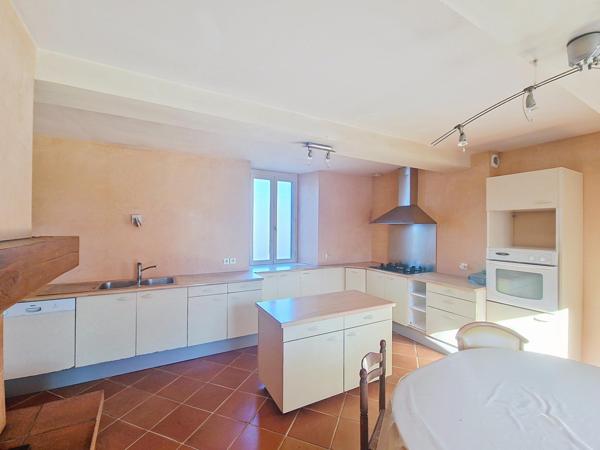 Maison de campagne tout confort avec atoûts de la ville