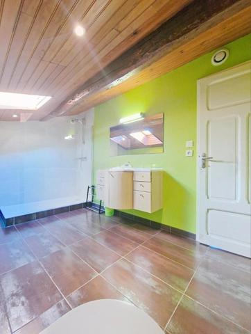 Maison de campagne tout confort avec atoûts de la ville