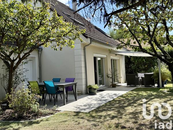 Maison à vendre 6 pièces 117 m² Saint-Leu-la-Forêt