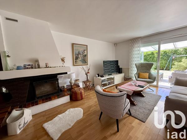 Maison à vendre 6 pièces 117 m² Saint-Leu-la-Forêt