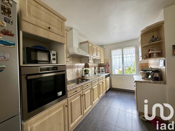 Maison à vendre 6 pièces 117 m² Saint-Leu-la-Forêt