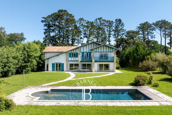 Arcangues, Maison 6 Chambres -  312 m² à vendre