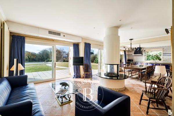 Arcangues, Maison 6 Chambres -  312 m² à vendre