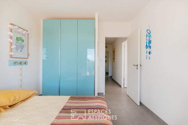 Maison contemporaine avec studio et vue exceptionnelle