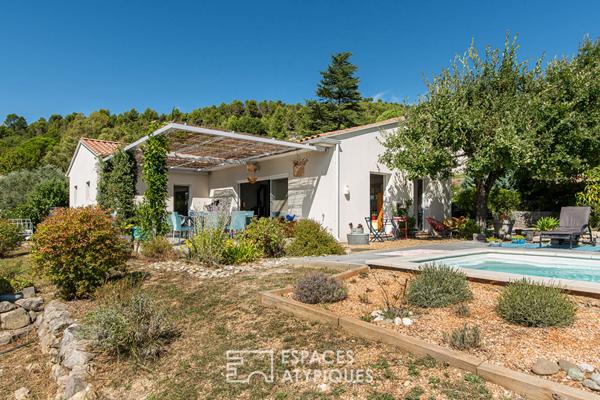 Maison contemporaine avec studio et vue exceptionnelle