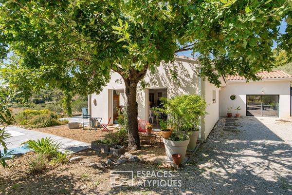 Maison contemporaine avec studio et vue exceptionnelle