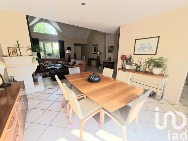 Maison à vendre 6 pièces 191 m² Mennecy