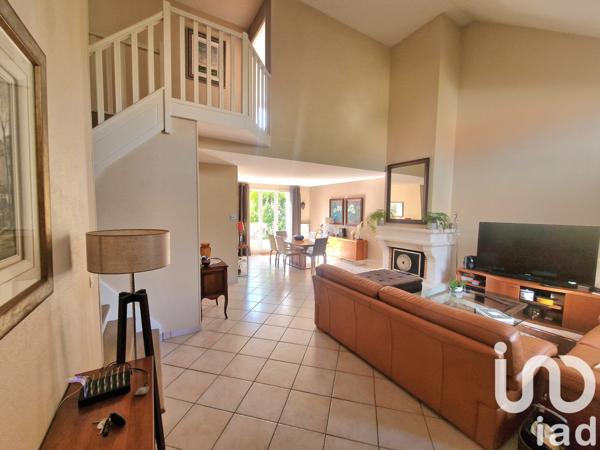 Maison à vendre 6 pièces 191 m² Mennecy