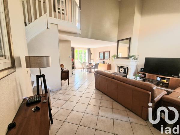 Maison à vendre 6 pièces 191 m² Mennecy