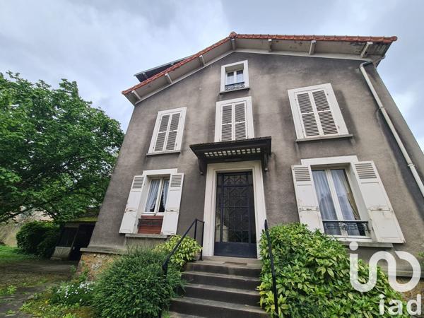 Maison traditionnelle 6 pièces de 129 m² à Villemomble (93250)