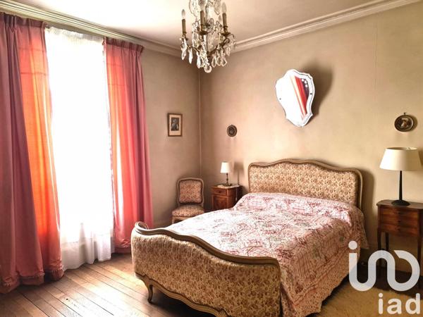 Maison traditionnelle 6 pièces de 129 m² à Villemomble (93250)