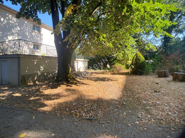 Nantes Saint-Donatien - Beau T3 avec garage et cave