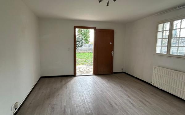 Maison à louer    7 pièces • 146,46 m2 Manduel