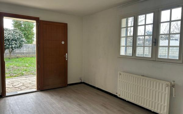 Maison à louer    7 pièces • 146,46 m2 Manduel