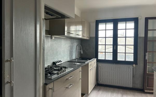 Maison à louer    7 pièces • 146,46 m2 Manduel