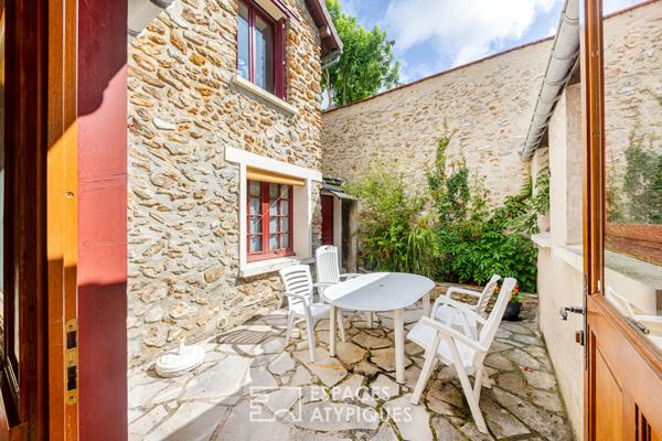 Ancien commerce hypercentre transformé en lieu de vie cocooning