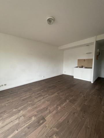 Appartement 2 pièce(s) 42 m2- Référence LAUR-2E-22