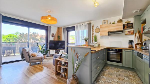 Propriano, Appartement  3 pièce(s) 59.24 m2 avec terrasse 34,6 m2 et parking en sous sol