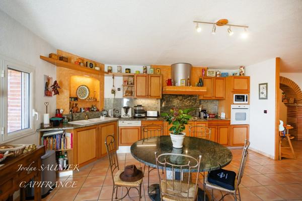 Maison à vendre 8 pièces proche de VILLEFRANCHE DE LAURAGAIS (31)