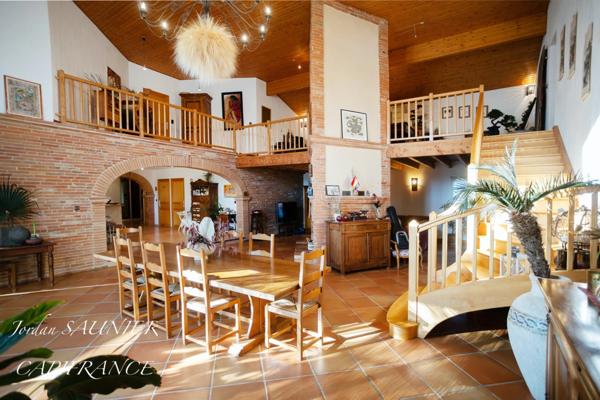 Maison à vendre 8 pièces proche de VILLEFRANCHE DE LAURAGAIS (31)