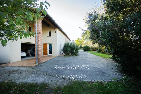 Maison à vendre 8 pièces proche de VILLEFRANCHE DE LAURAGAIS (31)