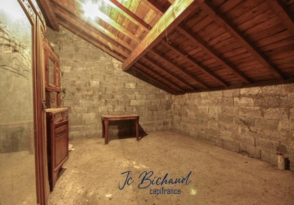 Maison de 250m2 au fort potentiel avec sous-sol de 80m2