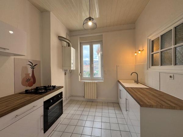 Appartement à louer 3 pièces SAINT VALLIER (26)