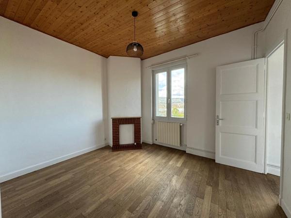 Appartement à louer 3 pièces SAINT VALLIER (26)