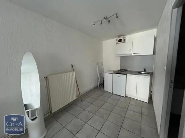 Appartement à louer 1 pièce 27.1m² Agen (47000)