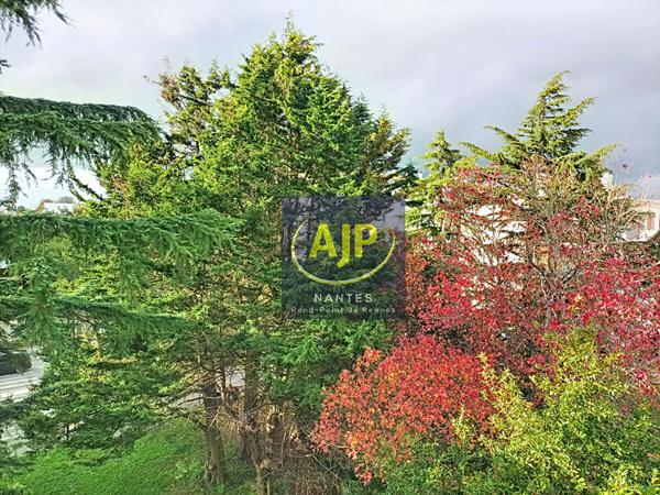 Vente appartement Nantes : 150 000 € - AJP Immobilier Nantes Rond-Point de Rennes