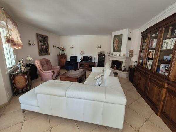 Maison 4 pièce(s) 3 chambre(s) 150 m²