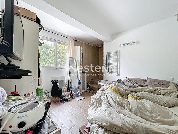 VALLAURIS - Maison - 230m² - Terrain 525m² - Projet promoteur - Hauteur autorisé - Proche commodités