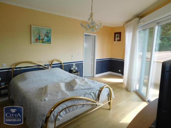 Vente maison Cluny (71250) 7 pièces 280m²