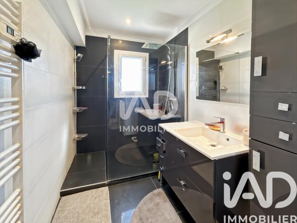 Maison à vendre 4 pièces 121 m² Tarascon