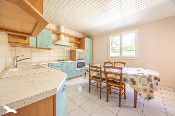 Maison à vendre |                                       Beaussais |                                        5 pièces  |  120 m²