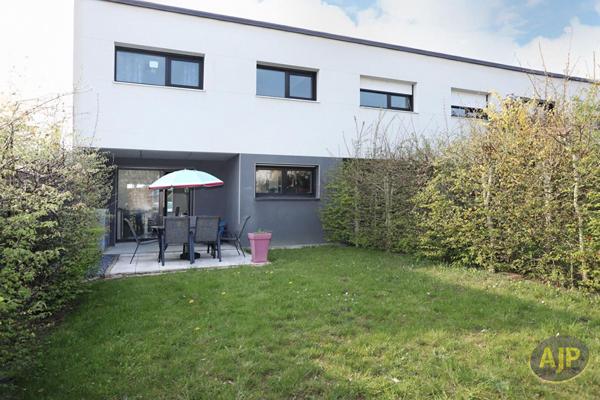 Location maison Saint Jacques De La Lande : 1 430 € - AJP Immobilier Pacé