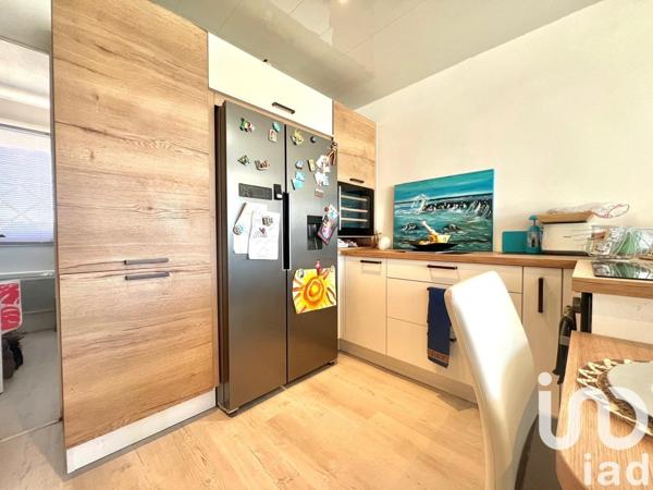 Appartement 3 pièces de 48 m² à Leucate (11370)