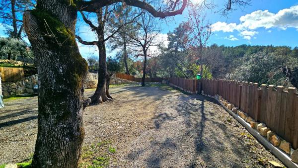 Maison dans quartier résidentiel avec possibilité d'extension