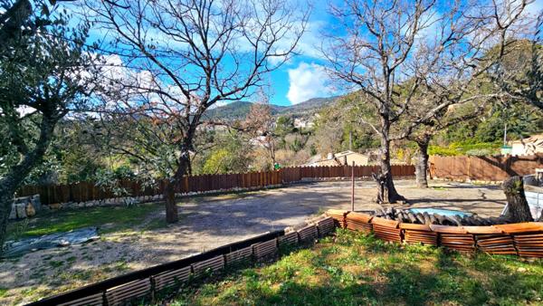 Maison dans quartier résidentiel avec possibilité d'extension