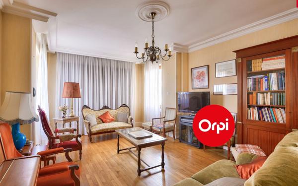 Maison à vendre    6 pièces • 162 m2 Saint-Priest