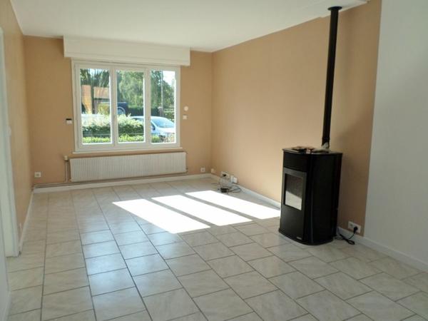 Maison 3 chambres avec jardin et garage