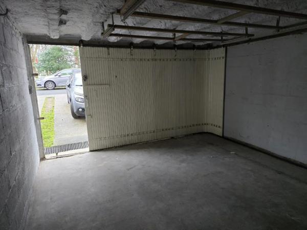 Parking / Box à louer à Sainte-Geneviève-des-Bois (91700)
