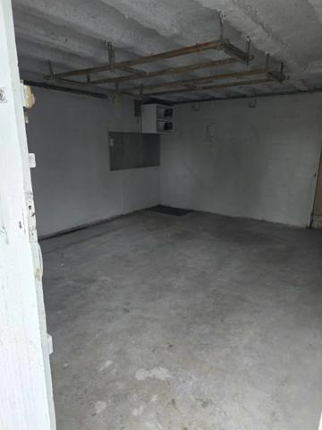 Parking / Box à louer à Sainte-Geneviève-des-Bois (91700)