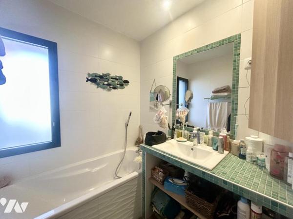 Maison Rénovée avec piscine - Proximité immédiate Centre-Ville - PORNIC