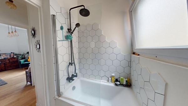 Superbe 3 pièces de standing avec vue sur la Seine, Immeuble classé